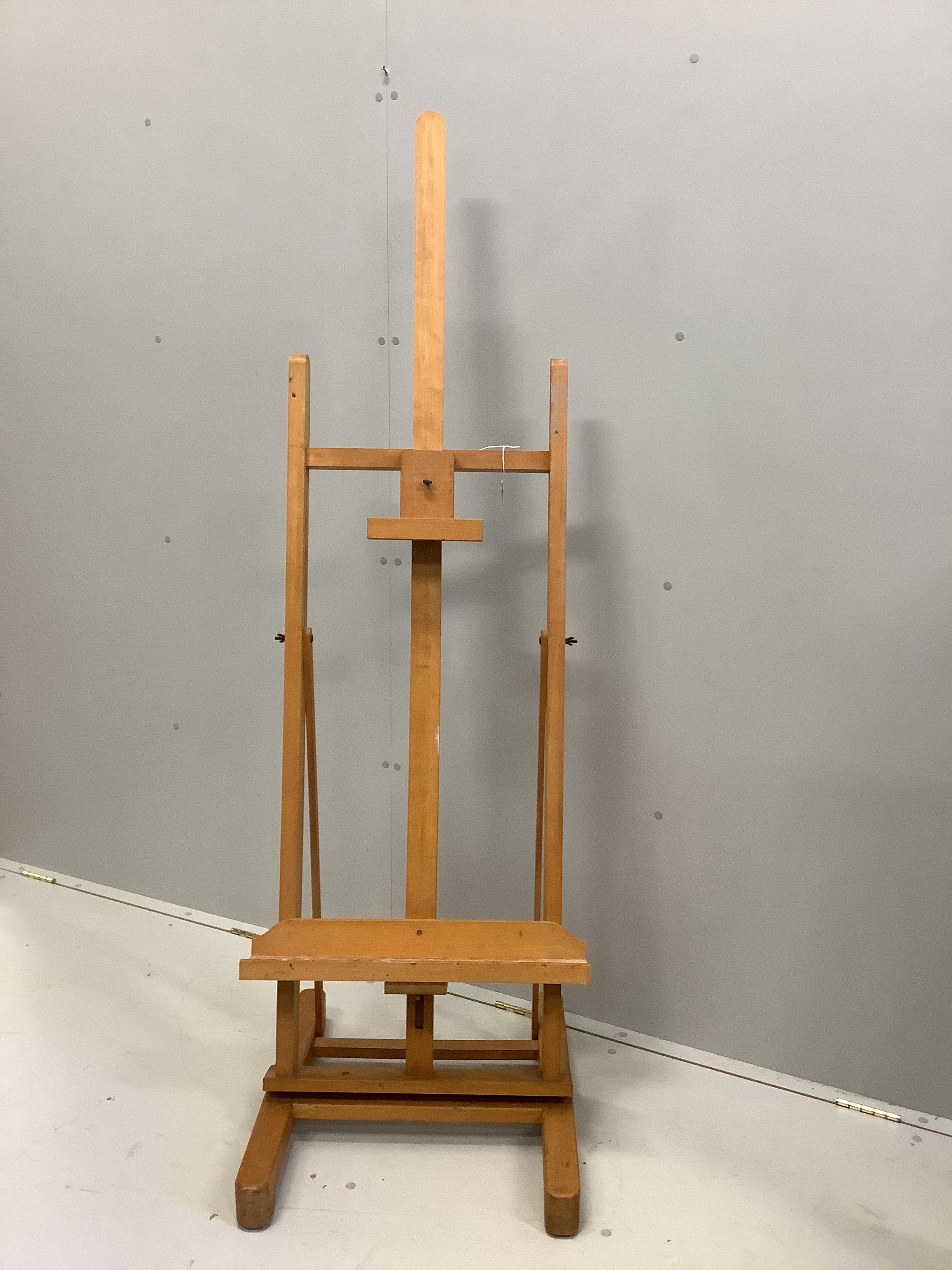 An artist's beech studio easel